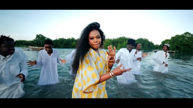 Maua Sama & Mchina Mweusi - MiayoMaua Sama & Mchina Mweusi - Miayo