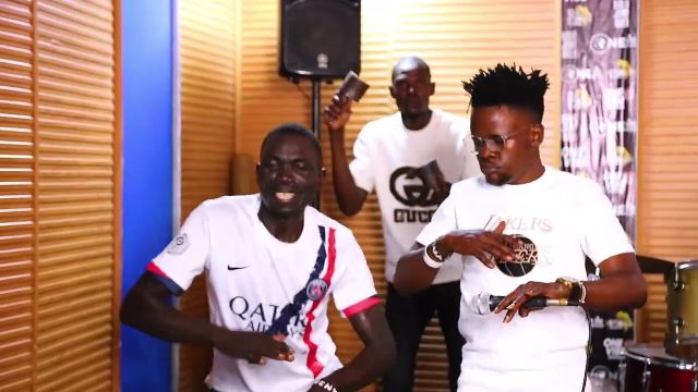 Abongo Jakabwana - Slim Nyar Awendo Abongo Jakabwana - Slim Nyar Awendo